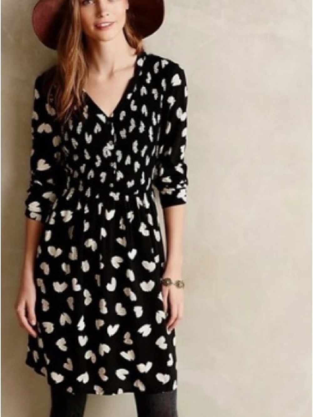 Maeve Anthropologie Black Long-Sleeve V-Neck Banet Dress smocked Heart Print
